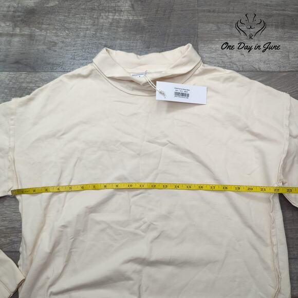 Chelsea DeBoer Mock Turtle Neck Long Sleeve Sweatshirt Size XS/S - Picture 3 of 5